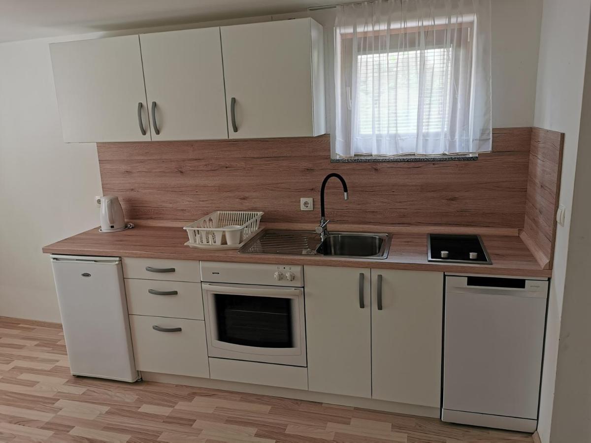 Apartments Henigman Бохінь Екстер'єр фото