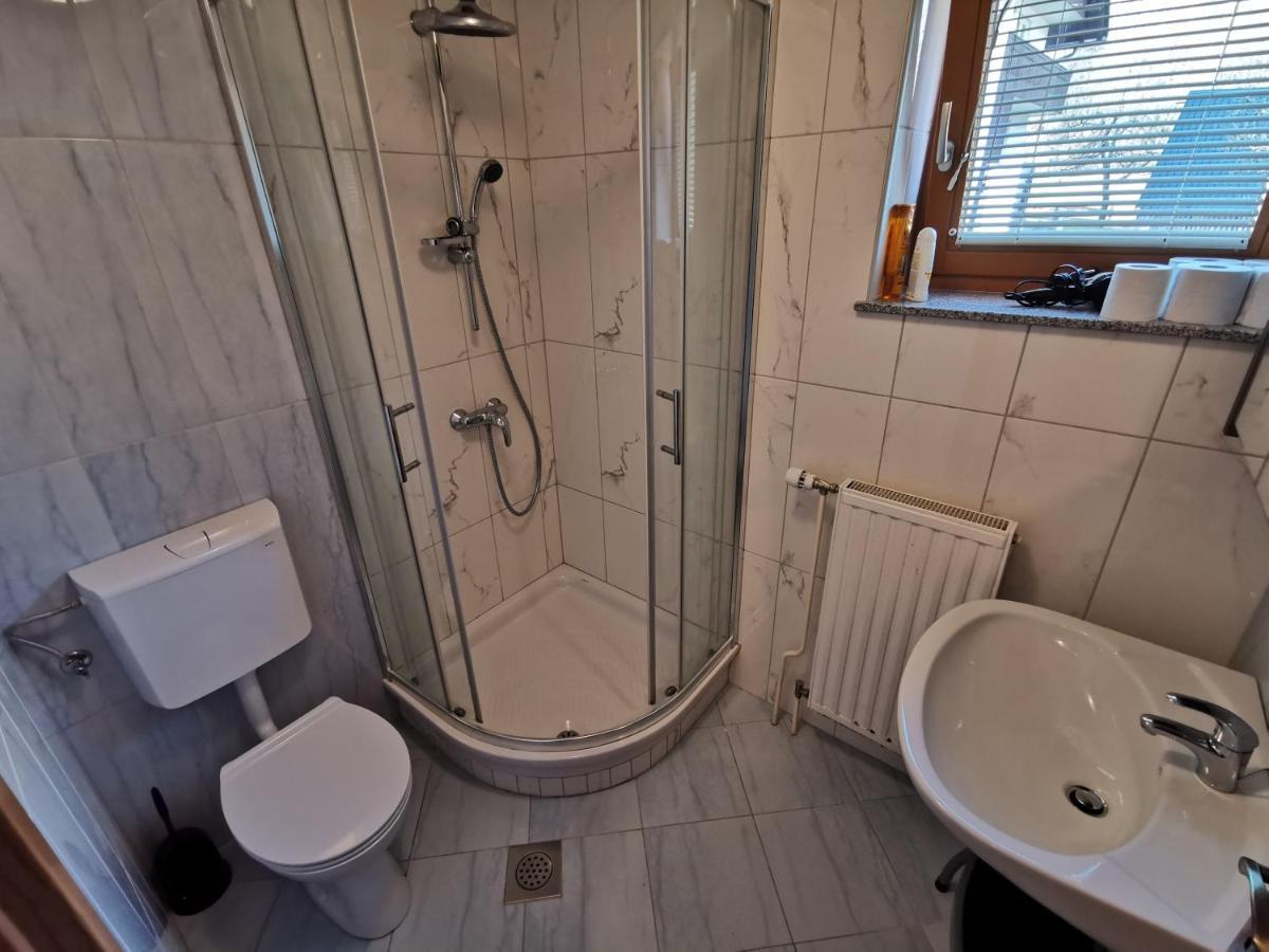 Apartments Henigman Бохінь Екстер'єр фото