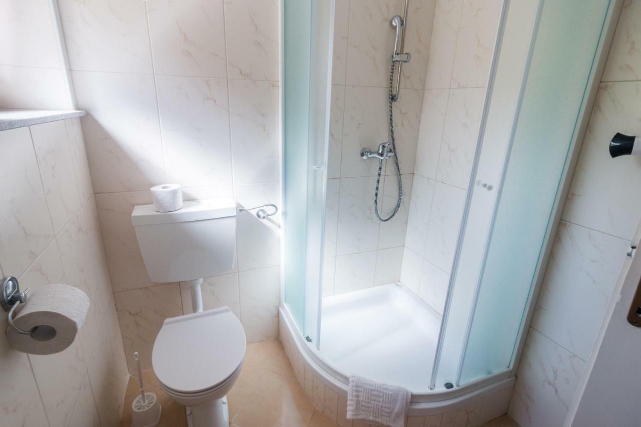 Apartments Henigman Бохінь Екстер'єр фото